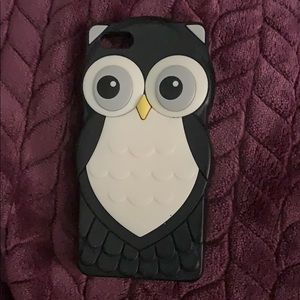 Rubber Owl iPhone 5 case